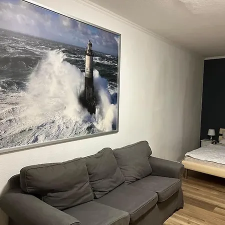 Apartment Geraeumige, Helle 3
