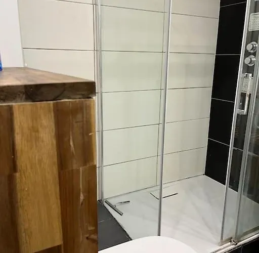 Geraeumige, Helle 3 Lägenhet